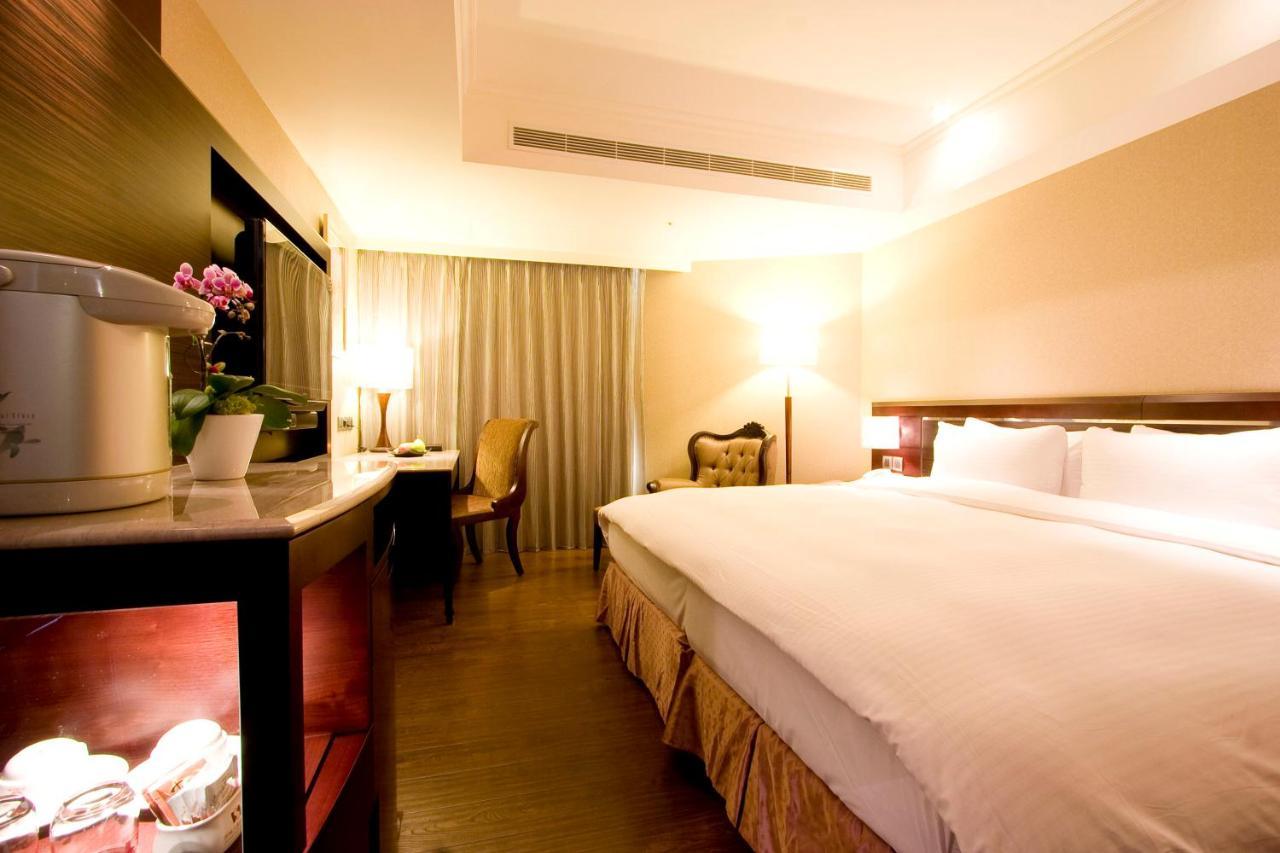 Taichung Charming City Hotel Exterior photo
